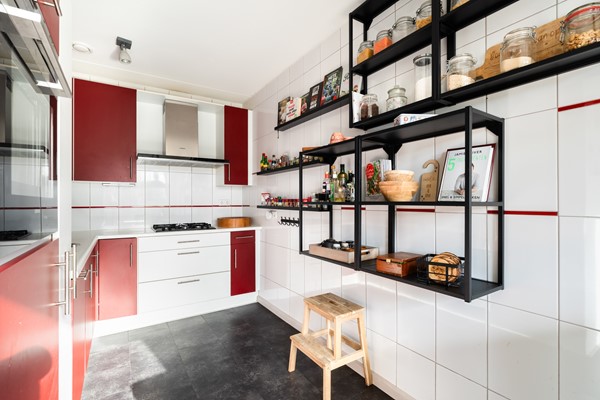 Medium property photo - Dillenburgstraat 14, 3071 HB Rotterdam